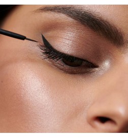 Perfilador eyeliner líquido Dr. Hauschka 01 Negro
